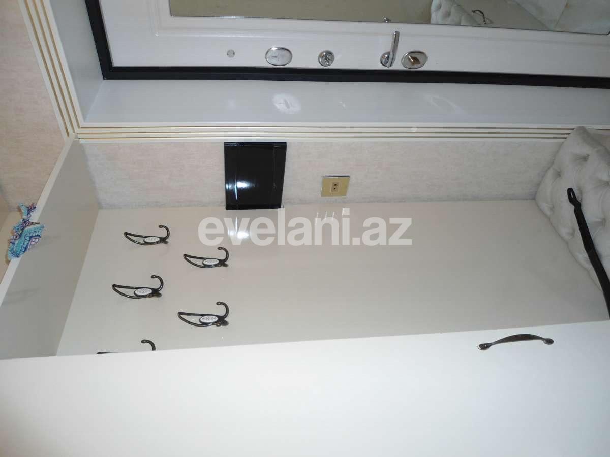 Satılır, yeni tikili, 2 otaqlı, 55 m², İnşaatçılar m.