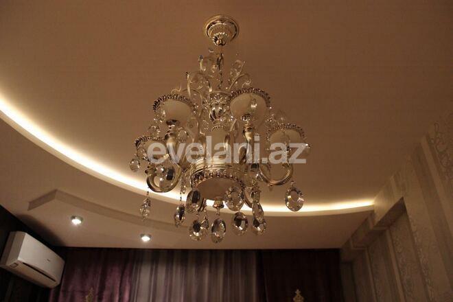 Satılır, yeni tikili, 3 otaqlı, 139 m², İnşaatçılar m.