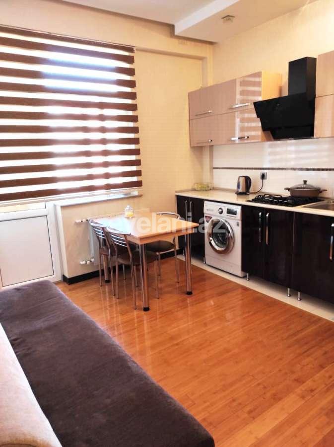 Satılır, yeni tikili, 3 otaqlı, 120 m², İnşaatçılar m.