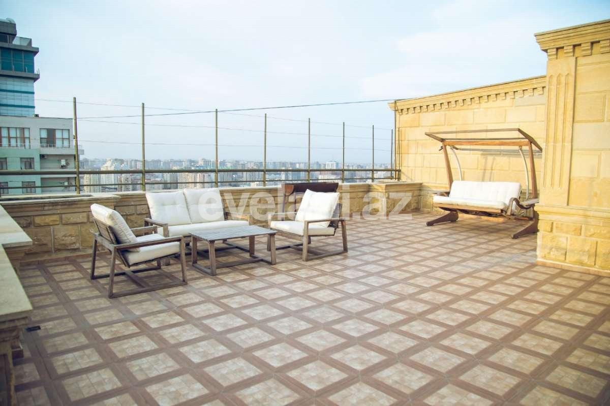 Satılır, yeni tikili, 7 otaqlı, 200 m², Elmlər Akademiyası m.