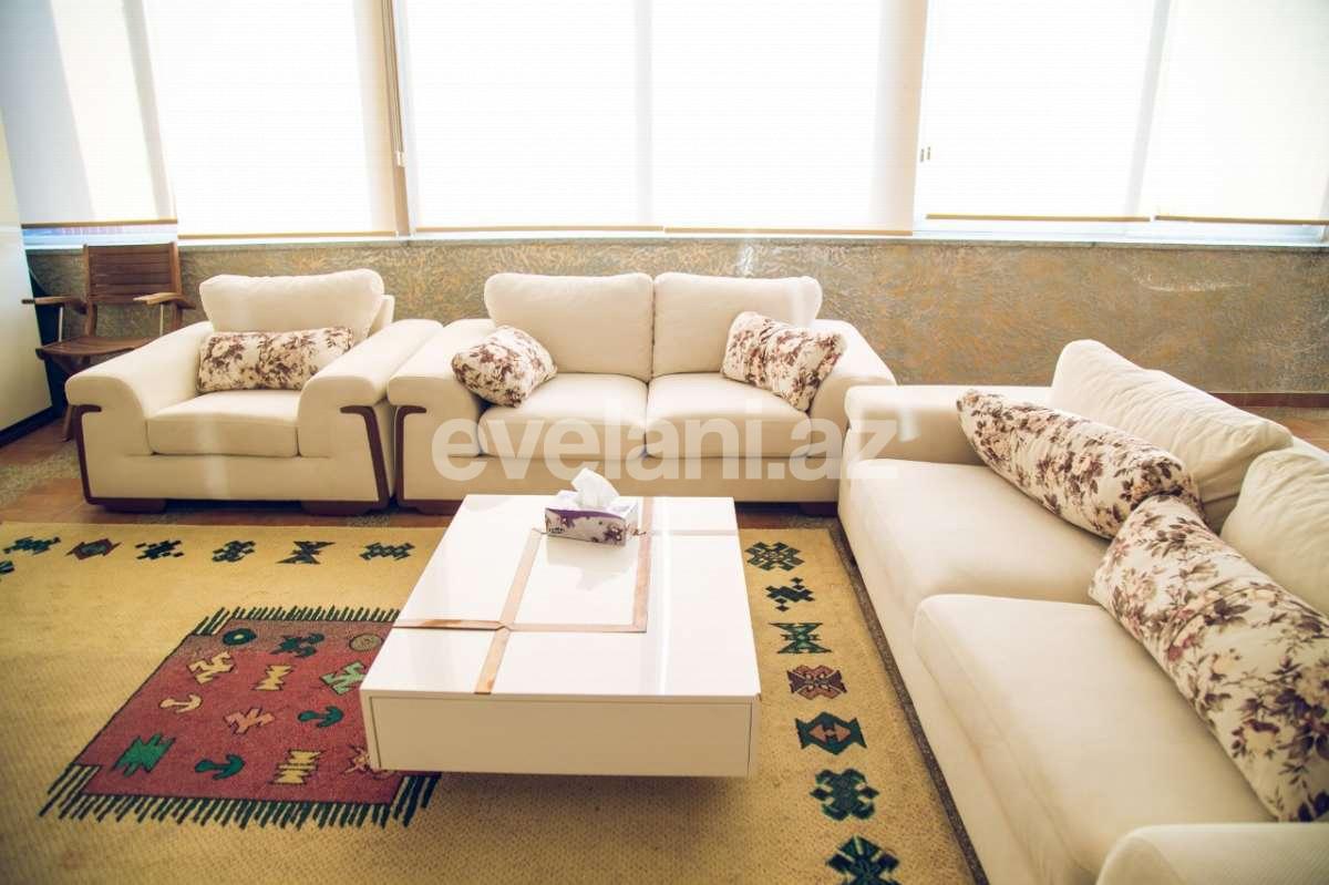 Satılır, yeni tikili, 7 otaqlı, 200 m², Elmlər Akademiyası m.