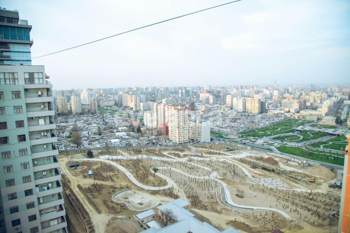 Satılır, yeni tikili, 7 otaqlı, 200 m², Elmlər Akademiyası m.