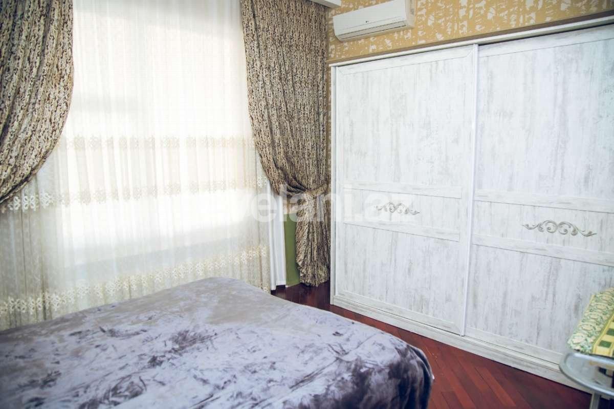 Satılır, yeni tikili, 7 otaqlı, 200 m², Elmlər Akademiyası m.