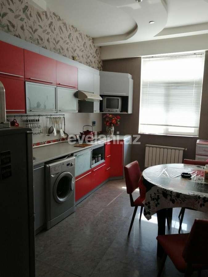 Satılır, yeni tikili, 3 otaqlı, 135 m², Nizami m.