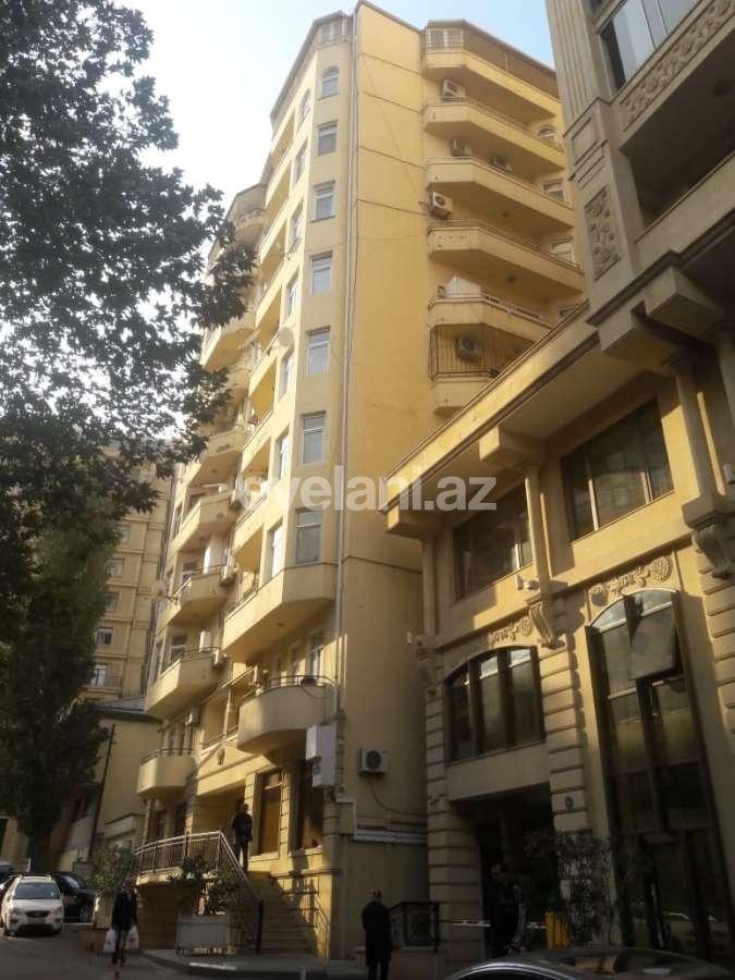 Satılır, yeni tikili, 4 otaqlı, 150 m², İçəri Şəhər m.