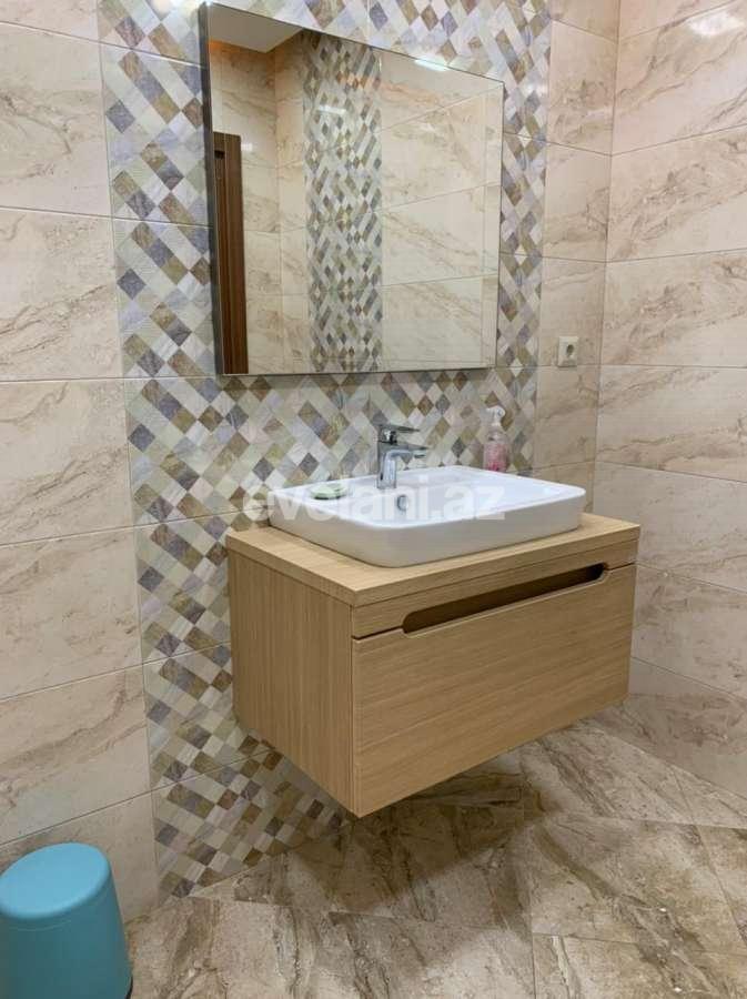 Satılır, yeni tikili, 4 otaqlı, 180 m², Nizami m.