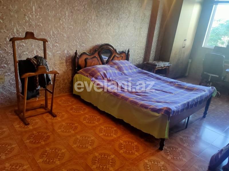 Satılır, köhnə tikili, 4 otaqlı, 120 m², Elmlər Akademiyası m.