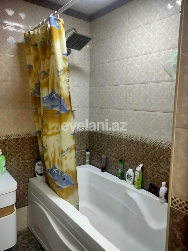 Satılır, köhnə tikili, 4 otaqlı, 120 m², Elmlər Akademiyası m.