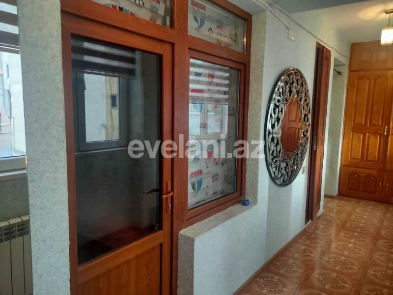 Satılır, köhnə tikili, 4 otaqlı, 120 m², Elmlər Akademiyası m.