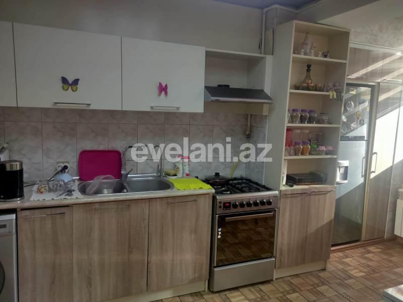 Satılır, köhnə tikili, 4 otaqlı, 120 m², Elmlər Akademiyası m.