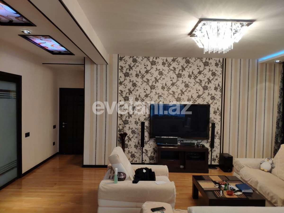 Satılır, yeni tikili, 4 otaqlı, 216 m², Şah İsmayıl Xətai m.