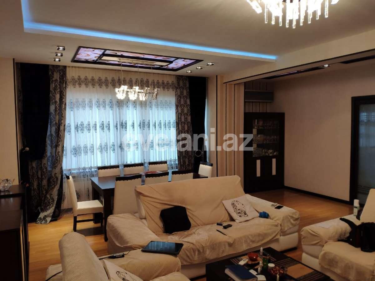 Satılır, yeni tikili, 4 otaqlı, 216 m², Şah İsmayıl Xətai m.
