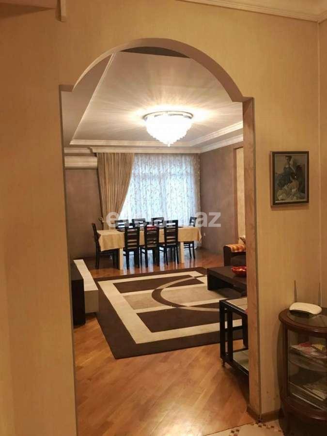 Satılır, yeni tikili, 4 otaqlı, 130 m², Nəriman Nərimanov m.