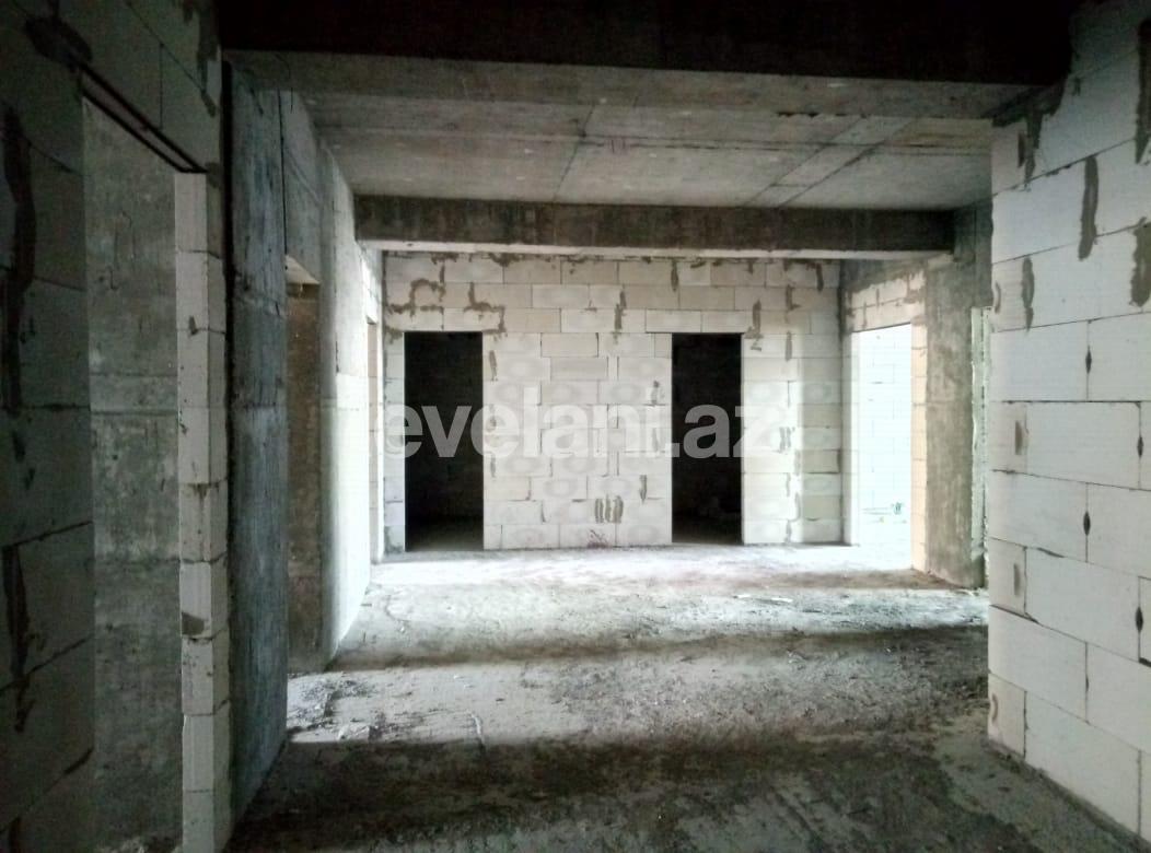 Satılır, yeni tikili, 3 otaqlı, 174 m², 28 may m.