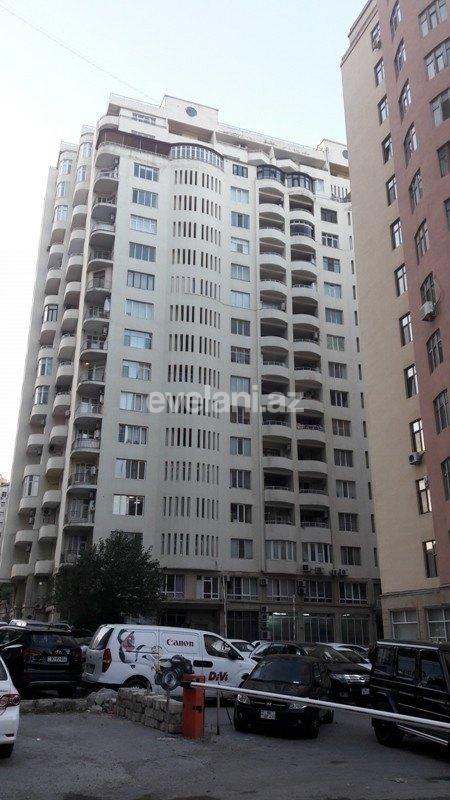 Satılır, yeni tikili, 3 otaqlı, 174 m², 28 may m.