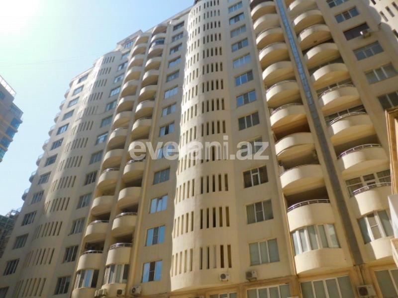 Satılır, yeni tikili, 3 otaqlı, 174 m², 28 may m.