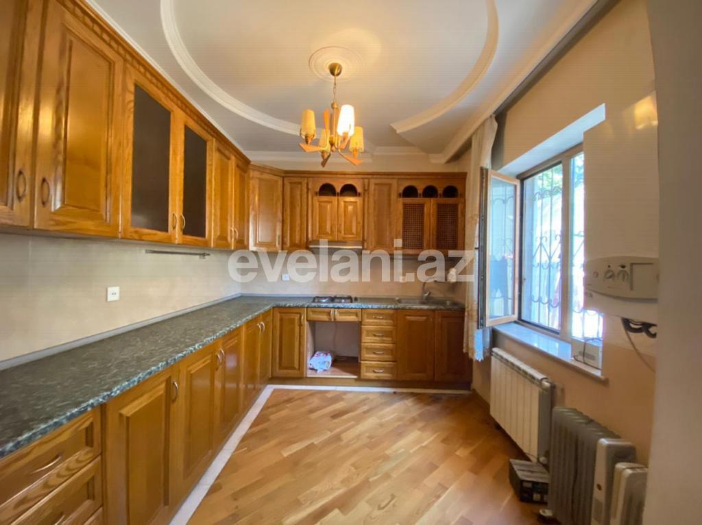 Продаётся, дом / дача, 5-комнаты, 297 m², Биладжары p.