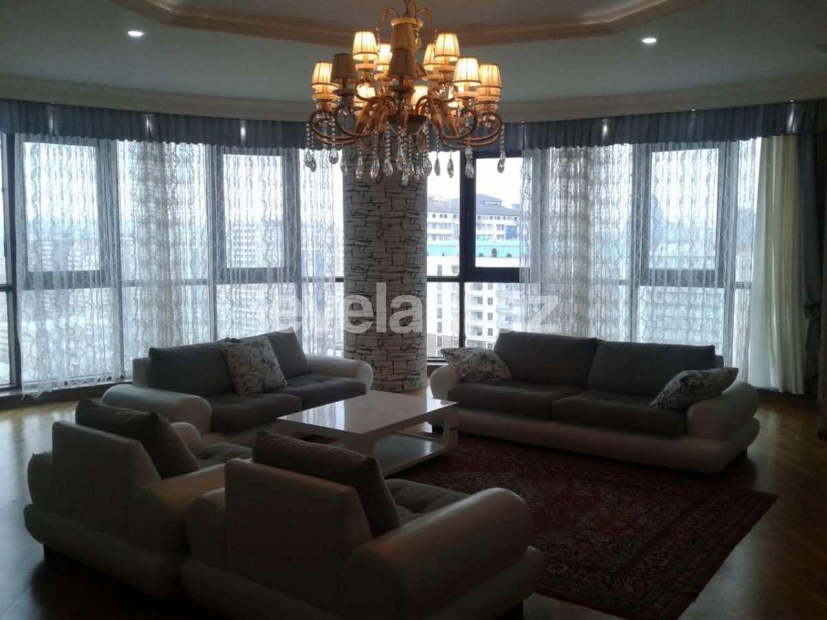 Satılır, yeni tikili, 3 otaqlı, 235 m², Şah İsmayıl Xətai m.