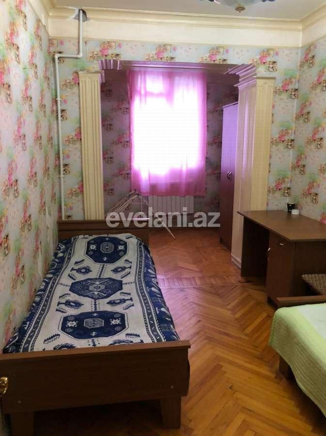 Rent, old building, 3 room, 80 m², Elmlar Akademiyası m.