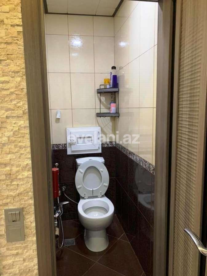 Продаётся, вторичка, 3-комнаты, 70 m², Бакиханова p.