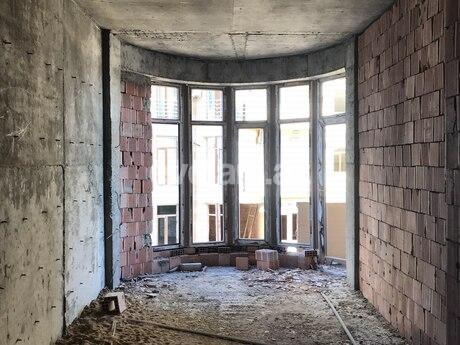 Satılır, yeni tikili, 3 otaqlı, 157 m², Şah İsmayıl Xətai m.