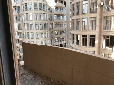 Satılır, yeni tikili, 3 otaqlı, 157 m², Şah İsmayıl Xətai m.