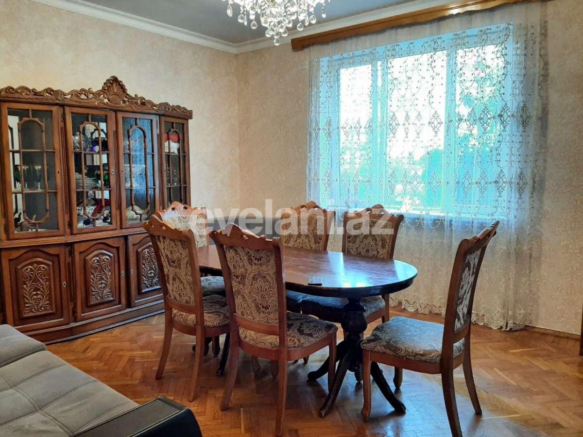 Satılır, köhnə tikili, 2 otaqlı, 45 m², 28 may m.