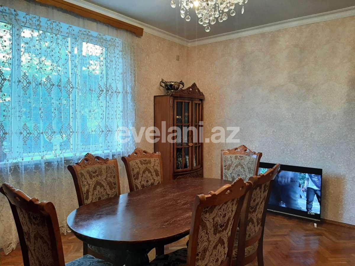 Satılır, köhnə tikili, 2 otaqlı, 45 m², 28 may m.