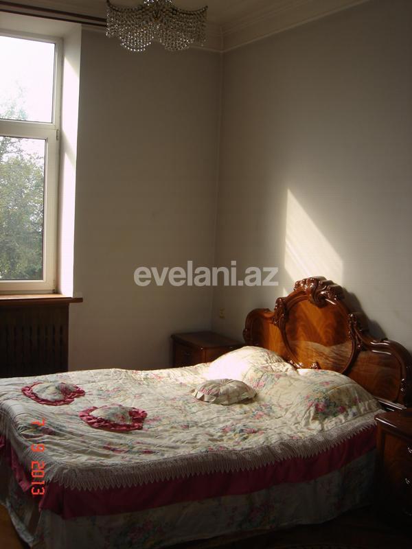 Kirayə verilir, köhnə tikili, 3 otaqlı, 70 m², Sahil m.