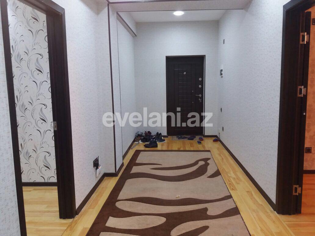 Satılır, yeni tikili, 3 otaqlı, 134 m², İnşaatçılar m.