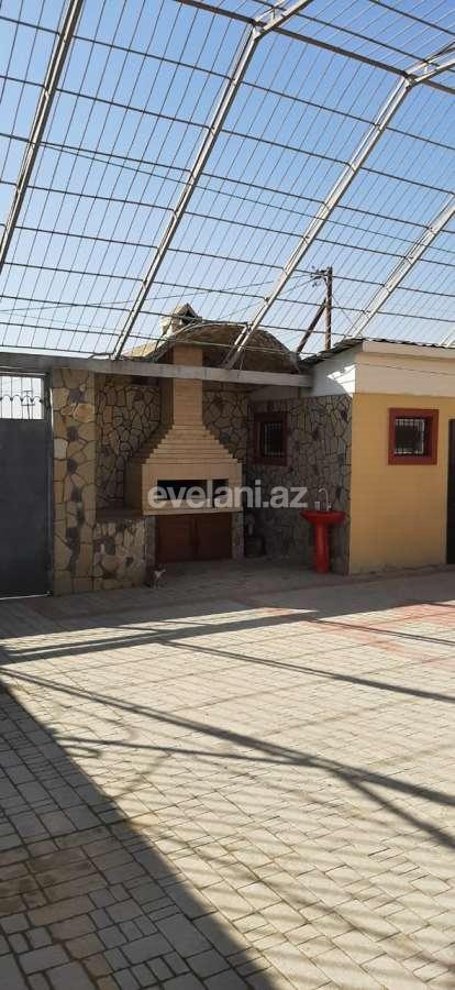 Satılır, həyət evi / bağ, 4 otaqlı, 200 m², Qala q.