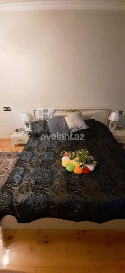 Satılır, həyət evi / bağ, 4 otaqlı, 200 m², Qala q.