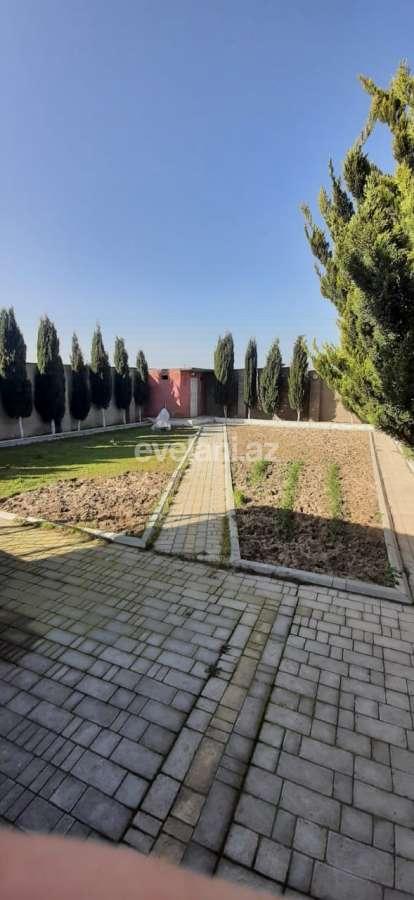 Satılır, həyət evi / bağ, 4 otaqlı, 200 m², Qala q.