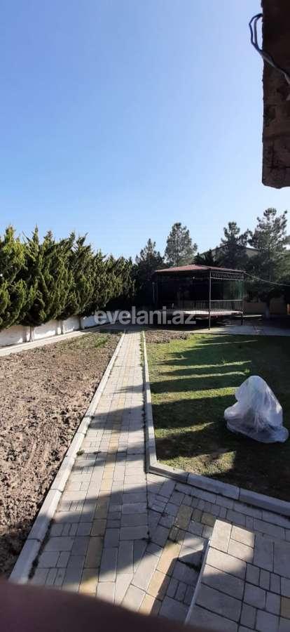 Satılır, həyət evi / bağ, 4 otaqlı, 200 m², Qala q.