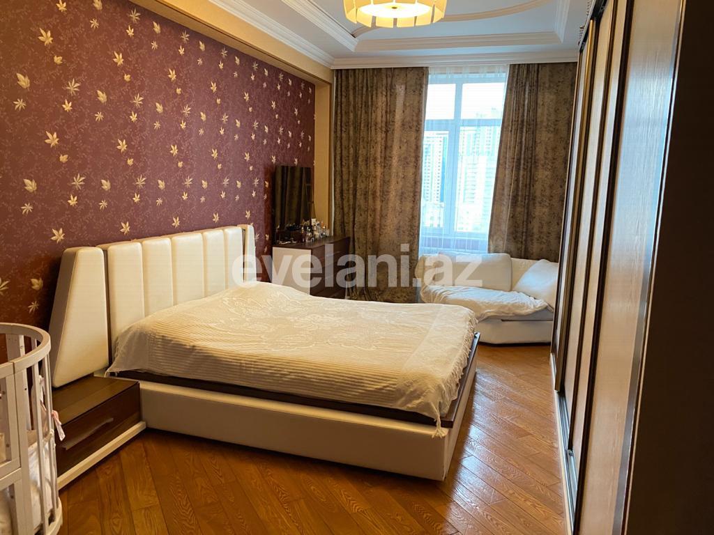 Satılır, yeni tikili, 3 otaqlı, 130 m², Şah İsmayıl Xətai m.
