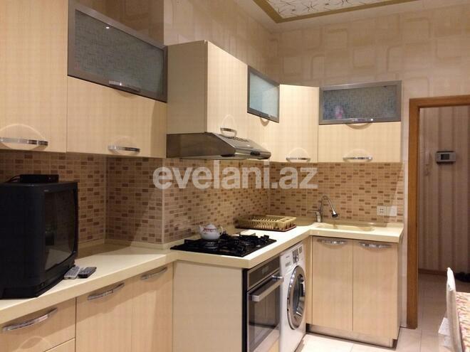 Kirayə verilir, yeni tikili, 2 otaqlı, 100 m², 9-cu mikrorayon q.