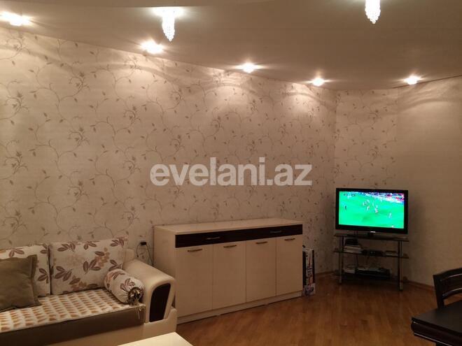 Kirayə verilir, yeni tikili, 2 otaqlı, 100 m², 9-cu mikrorayon q.