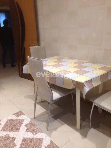 Kirayə verilir, yeni tikili, 2 otaqlı, 100 m², 9-cu mikrorayon q.