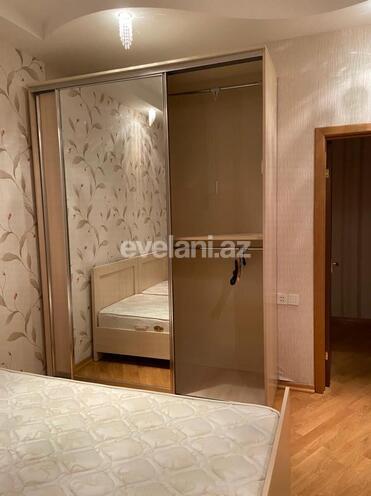 Kirayə verilir, yeni tikili, 2 otaqlı, 100 m², 9-cu mikrorayon q.