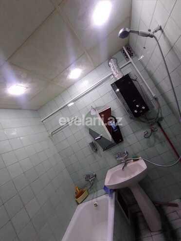 Продаётся, вторичка, 3-комнаты, 70 m², Бакиханова p.