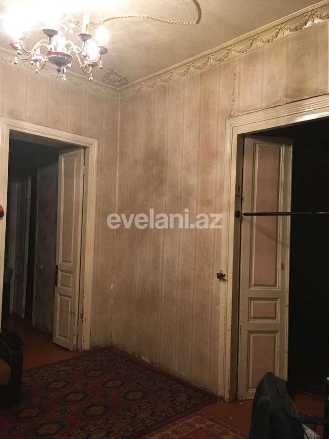 Satılır, köhnə tikili, 6 otaqlı, 144 m², 28 may m.