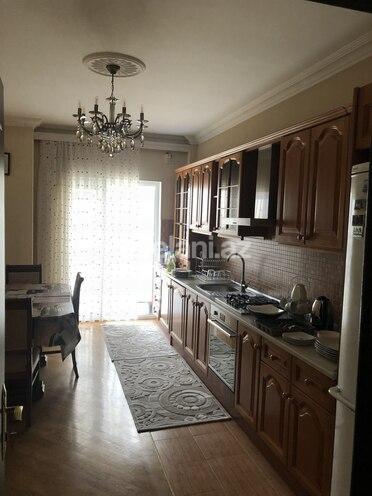Kirayə verilir, yeni tikili, 2 otaqlı, 120 m², Şah İsmayıl Xətai m.