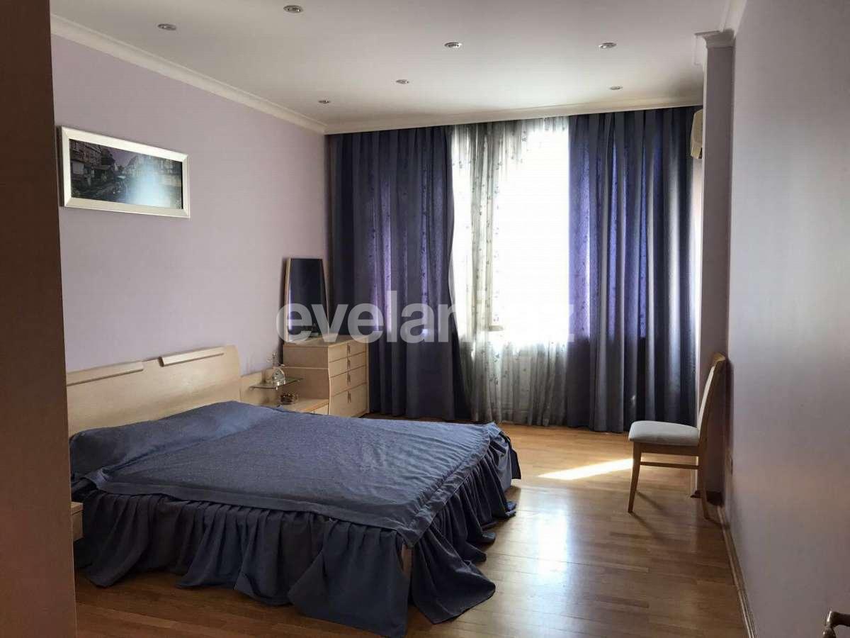 Satılır, yeni tikili, 4 otaqlı, 190 m², 28 may m.