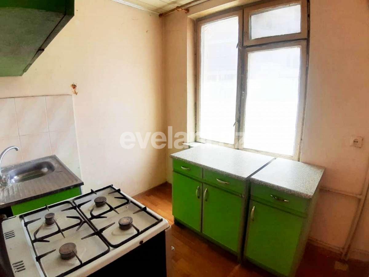Satılır, köhnə tikili, 2 otaqlı, 55 m², Elmlər Akademiyası m.