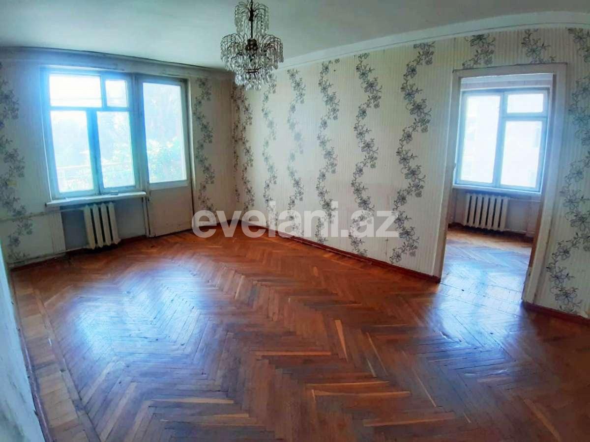 Satılır, köhnə tikili, 2 otaqlı, 55 m², Elmlər Akademiyası m.
