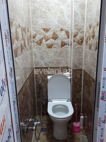 Rent, old building, 2 room, 65 m², Khalglar Doslugu m.