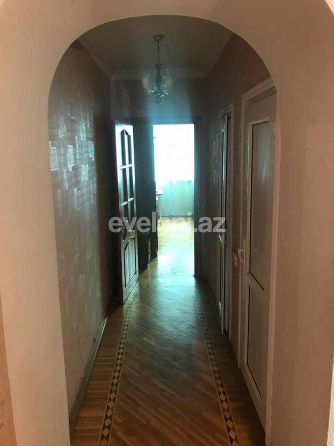 Rent, old building, 2 room, 60 m², Elmlar Akademiyası m.