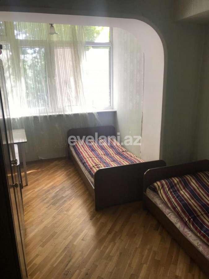 Rent, old building, 2 room, 60 m², Elmlar Akademiyası m.