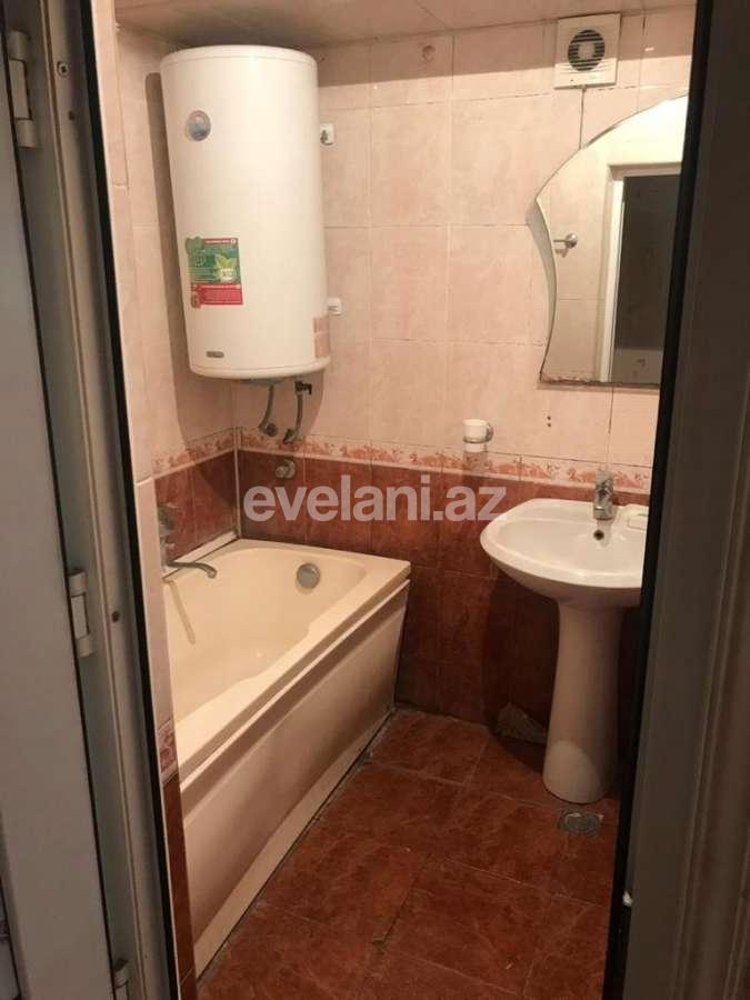 Rent, old building, 2 room, 60 m², Elmlar Akademiyası m.