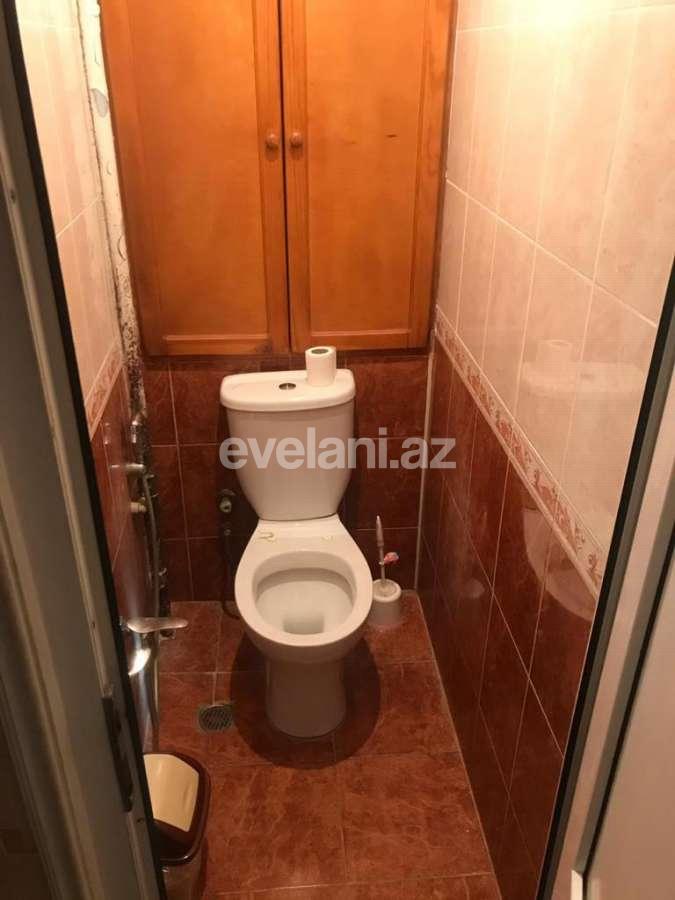 Rent, old building, 2 room, 60 m², Elmlar Akademiyası m.